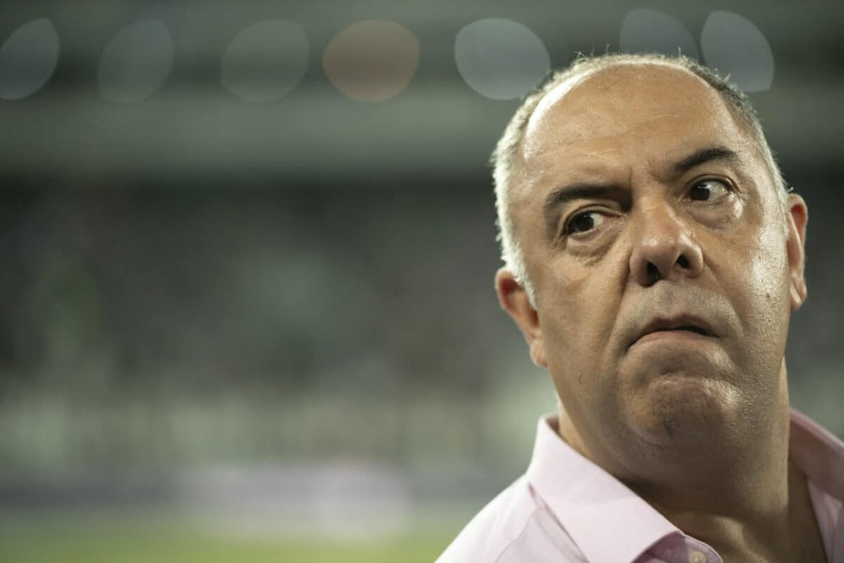 Marcos Braz, vice-presidente do Flamengo é expulso de casa após flagra no Carnaval