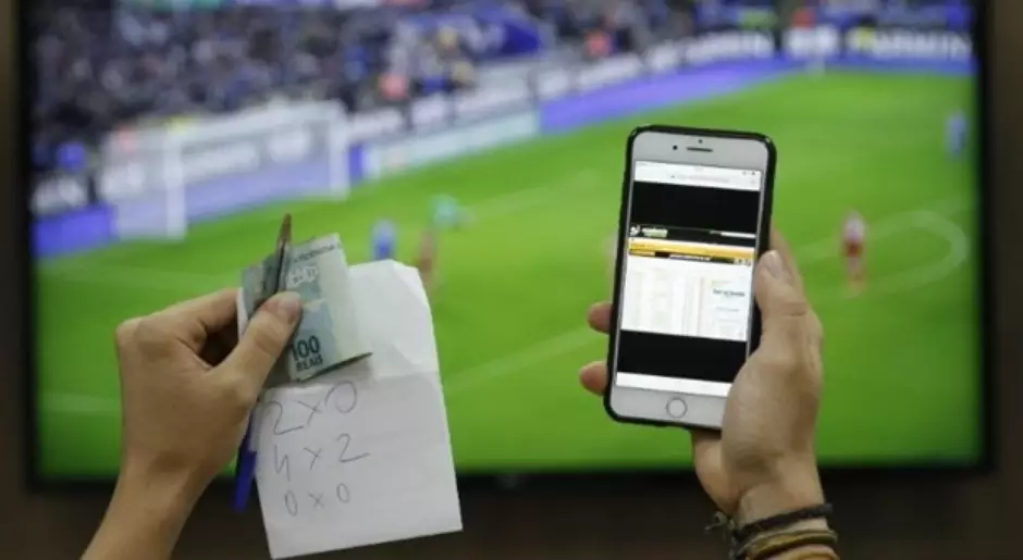 Proposta de tributação para ganhadores de apostas no Brasil gera debates sobre equidade fiscal e incentivos ao mercado.