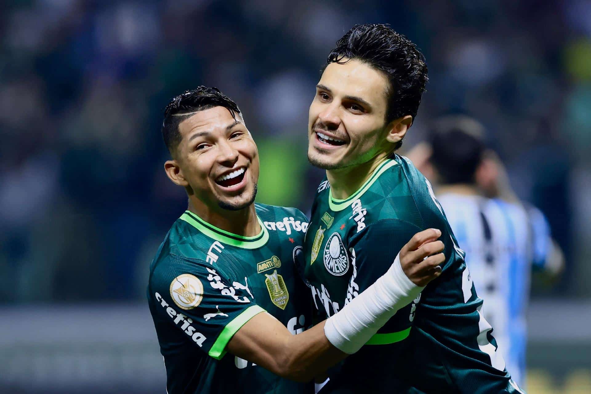 Salários dos jogadores do Palmeiras vazam na internet após ataque hacker! Diretoria do clube classificou vazamento como “criminoso”