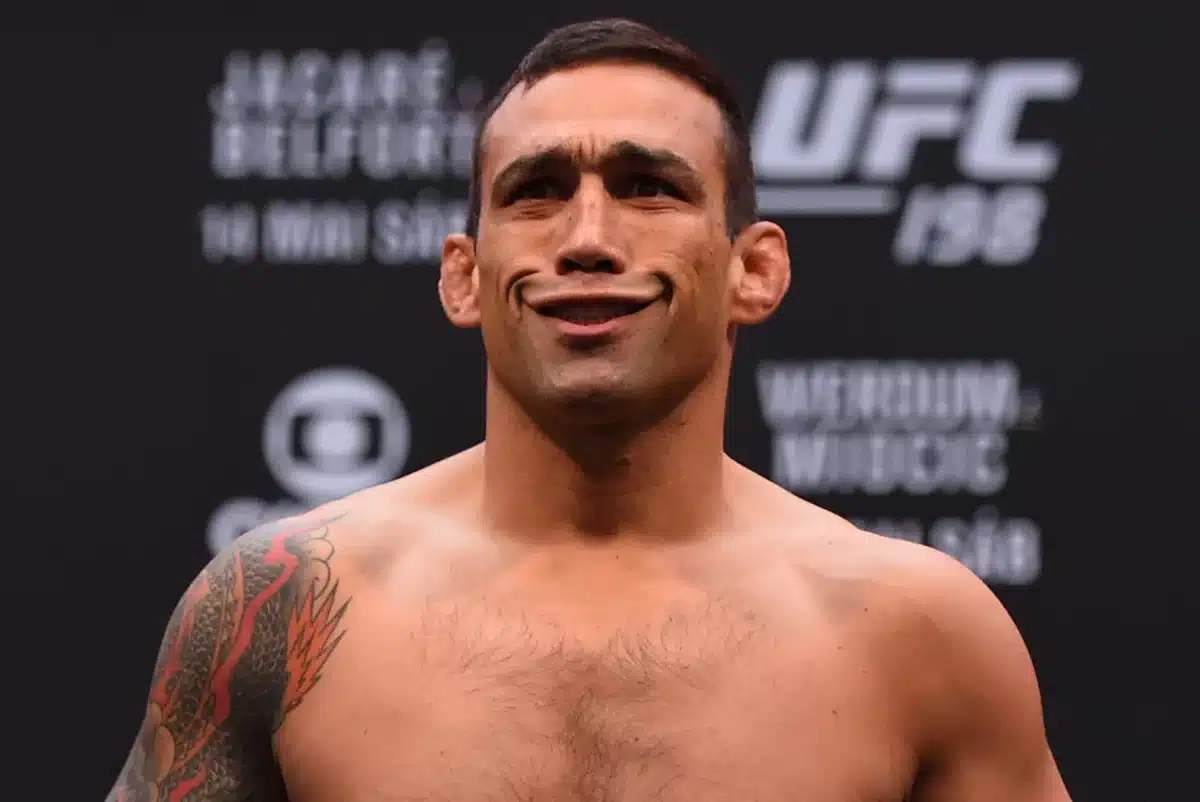 Documentário registra jornada de Fabrício Werdum ao enfrentar Junior Cigano no Gamebred Bareknuckle após dois anos e meio.