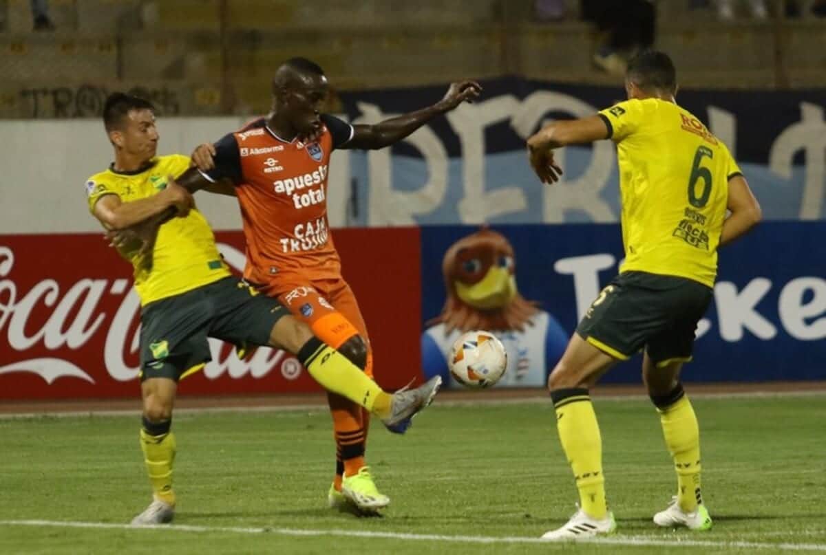 Defensa x Always Ready: palpites Sulamericana (10/04)