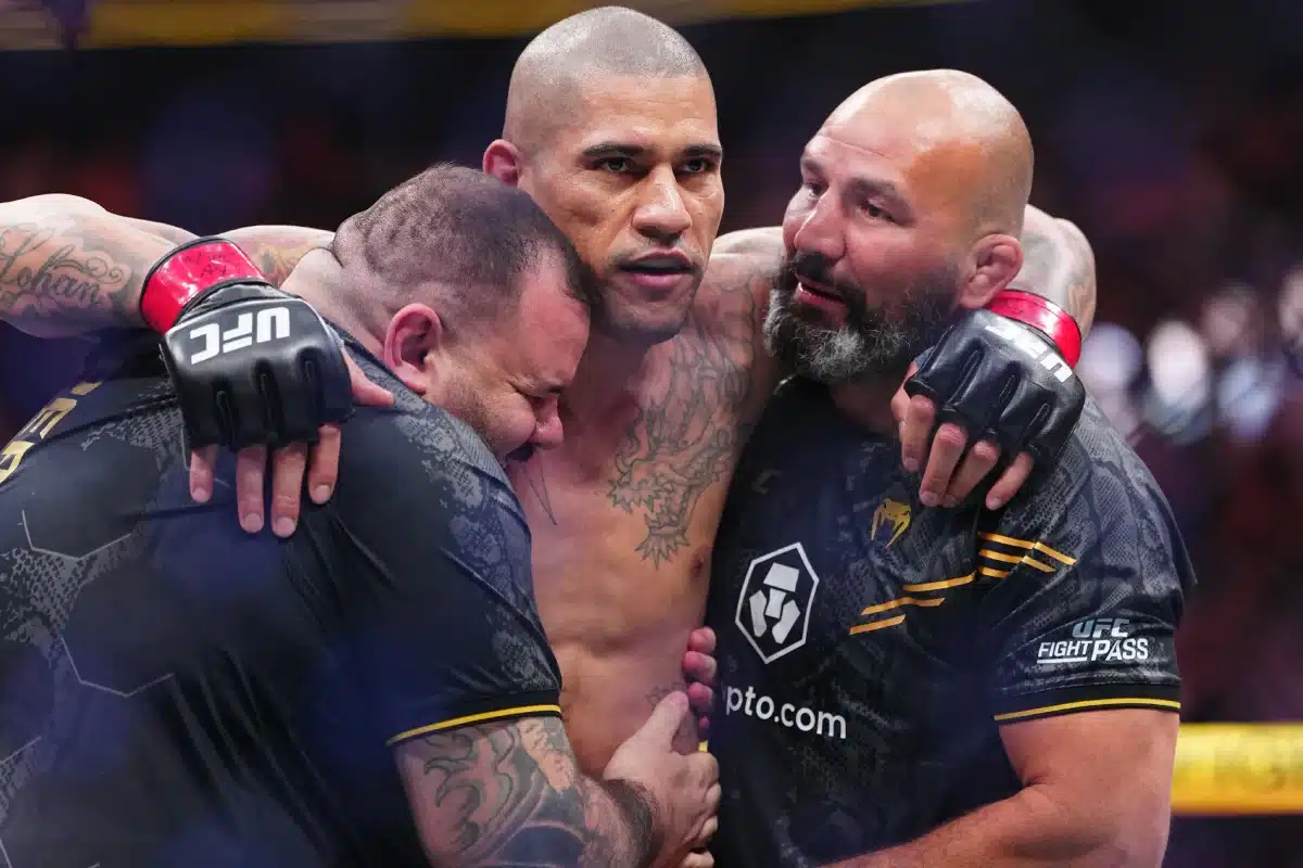 Alex Poatan, o campeão do UFC, lutou com dedos quebrados e venceu, revelando seu segredo para controlar a dor.