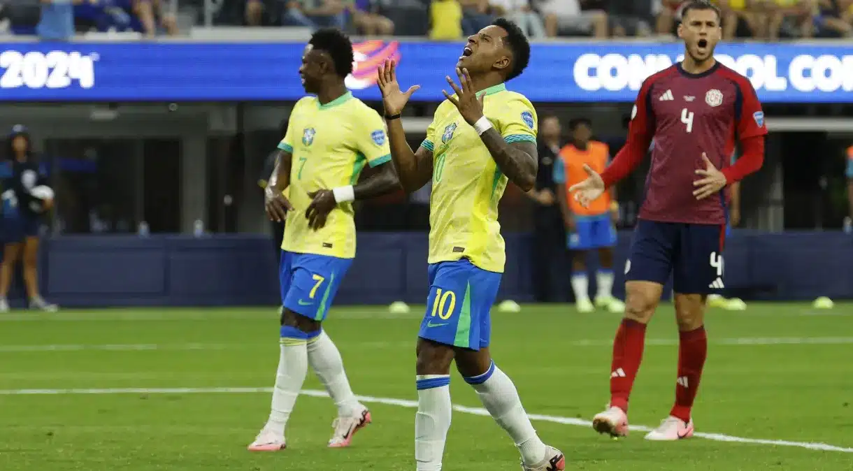 Copa América - Seleção Brasileira faz jogo sem gols contra a Costa Rica e enfrenta sequência negativa em competições oficiais.