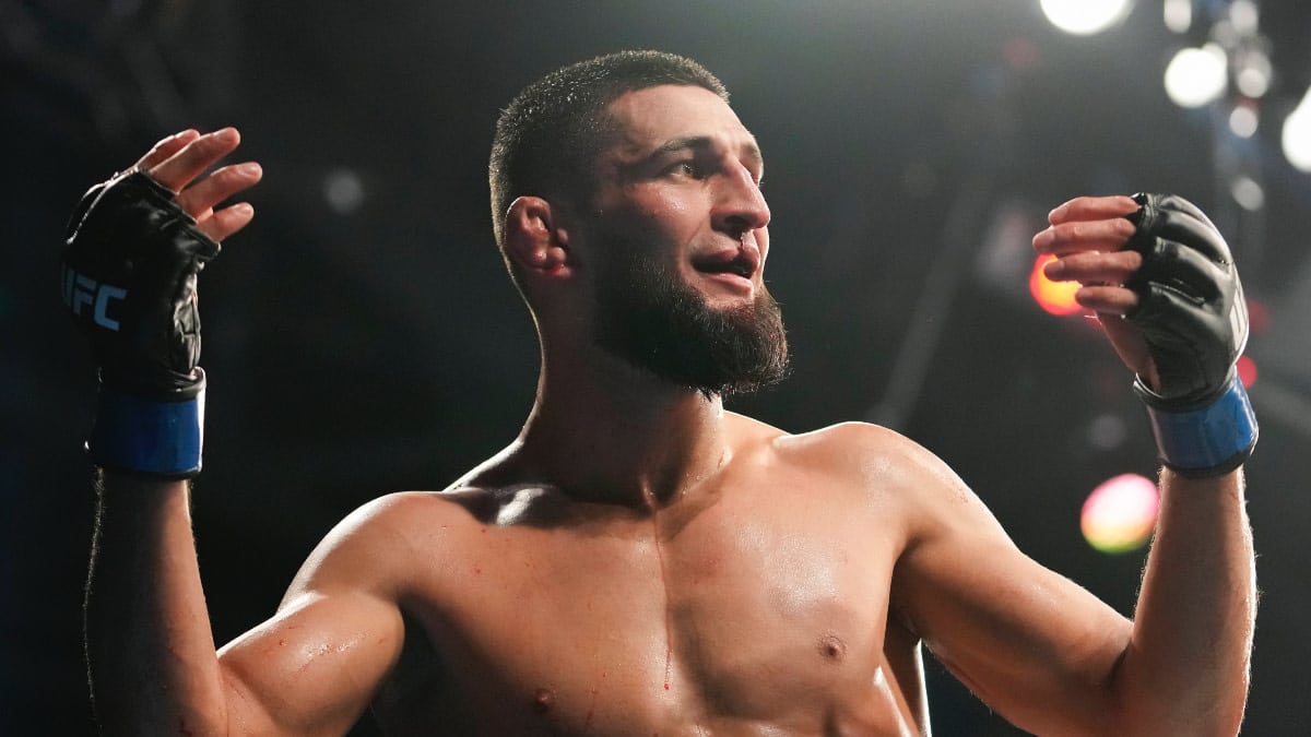 Lesão tira Khamzat Chimaev do UFC Arábia Saudita; Ikram Aliskerov enfrentaRobert  Whittaker no novo evento principal.