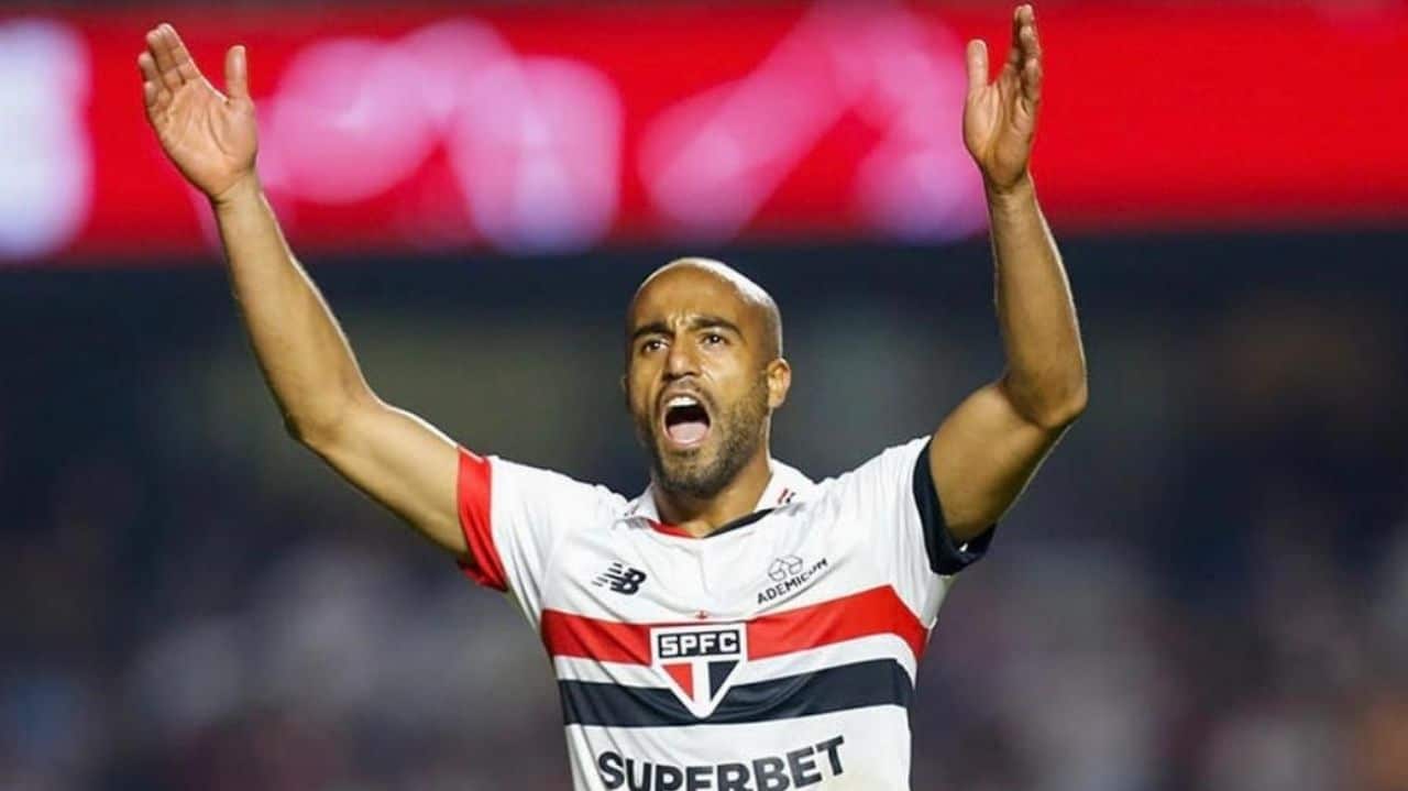 Luis Zubeldía exalta a partida de Lucas Moura: "Ele é um jogador para desfrutar e aprender, como Rafinha, Calleri.”
