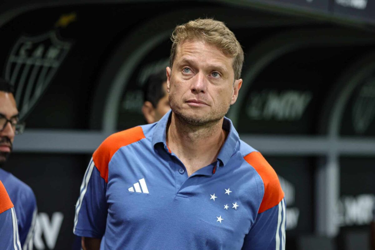 Fernando Seabra lamentou a falta de eficiência na derrota do Cruzeiro, que continua com 10 pontos no Campeonato Brasileiro.