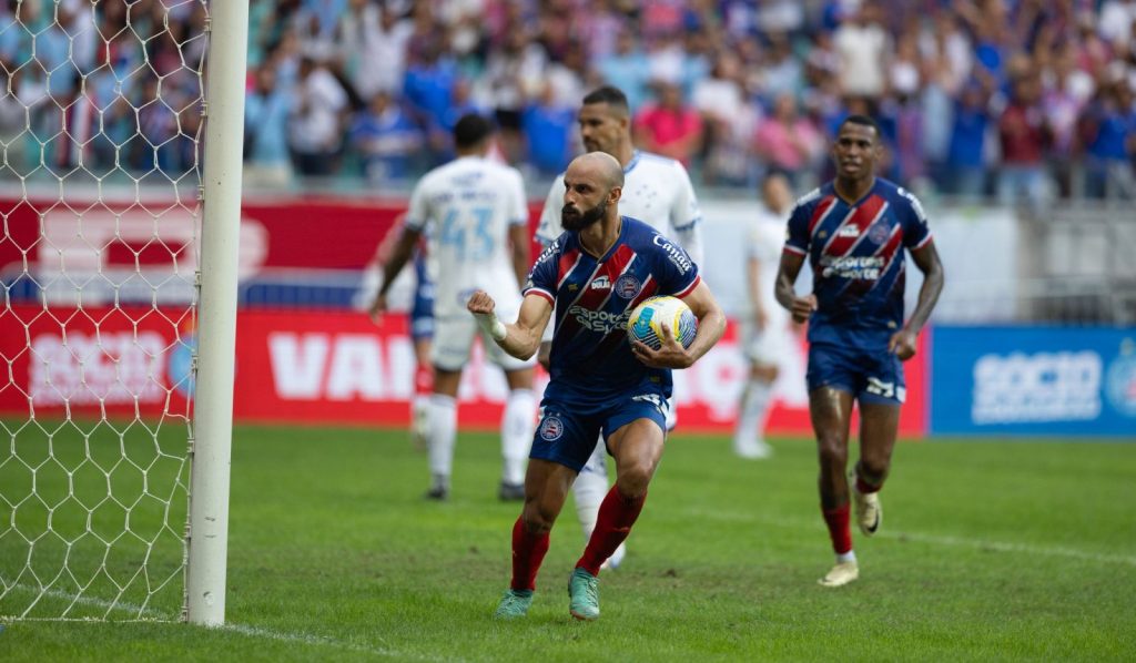 Bahia Supera Dificuldades e Conquista Goleada Contra o Cruzeiro