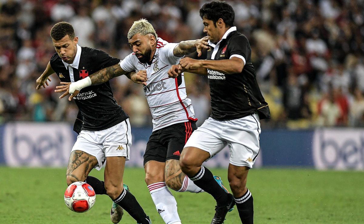vasco sofre goleada historica do flamengo no maracanã