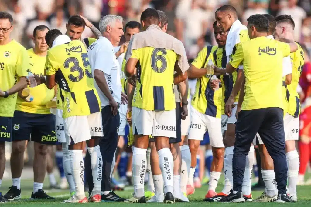 Fenerbahçe x Lugano
