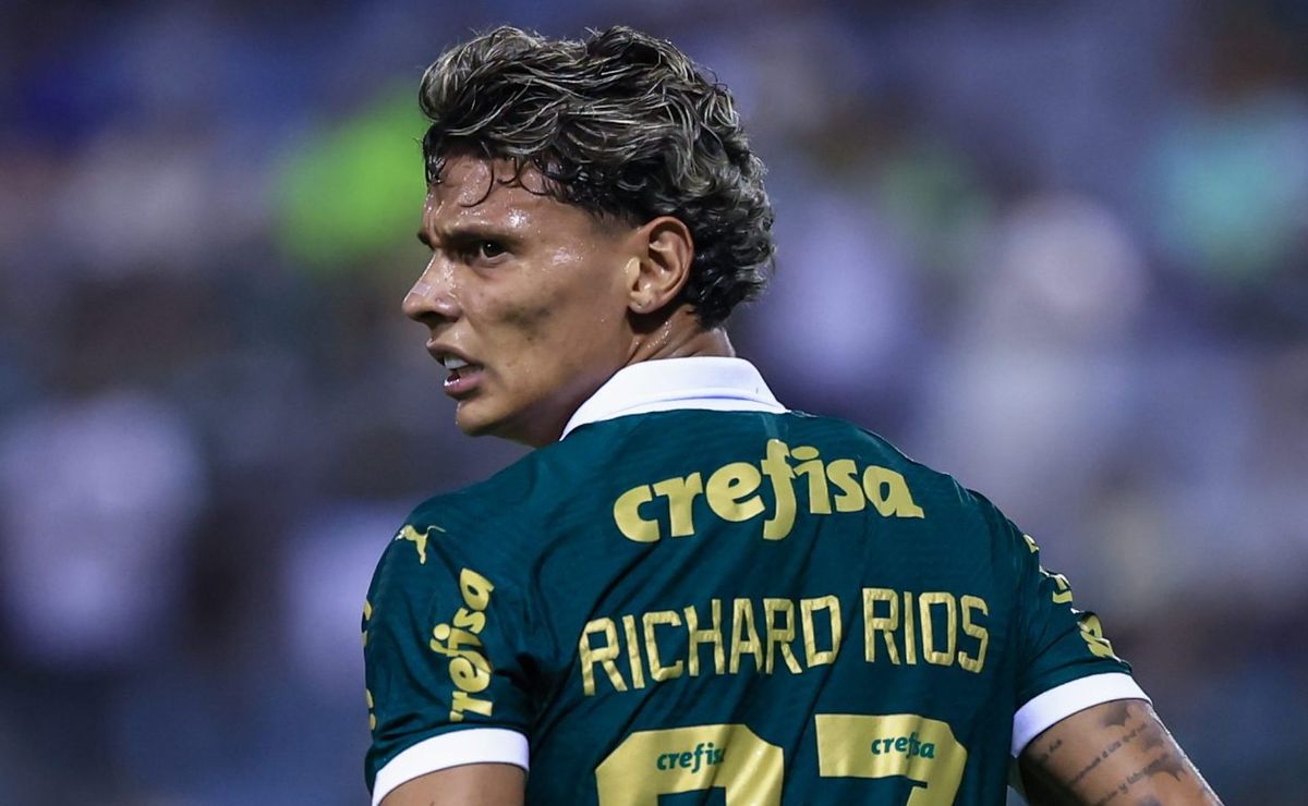 Brasileirão - Leila Pereira afirma que Richard Ríos só deixará o Palmeiras se algum clube pagar a multa rescisória de R$ 611 milhões.