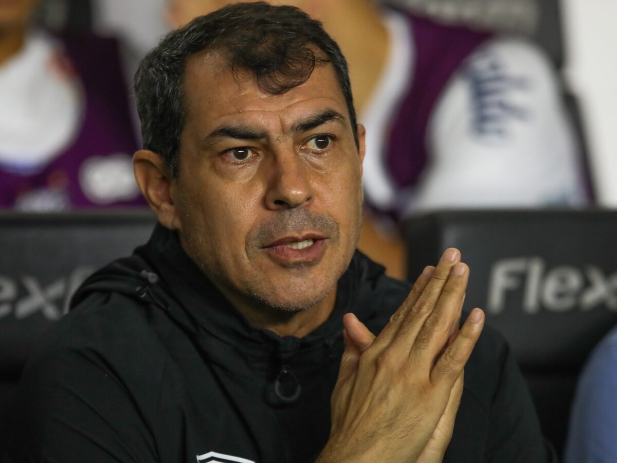 Carille ou Ramón Díaz: quem será o próximo técnico do Corinthians