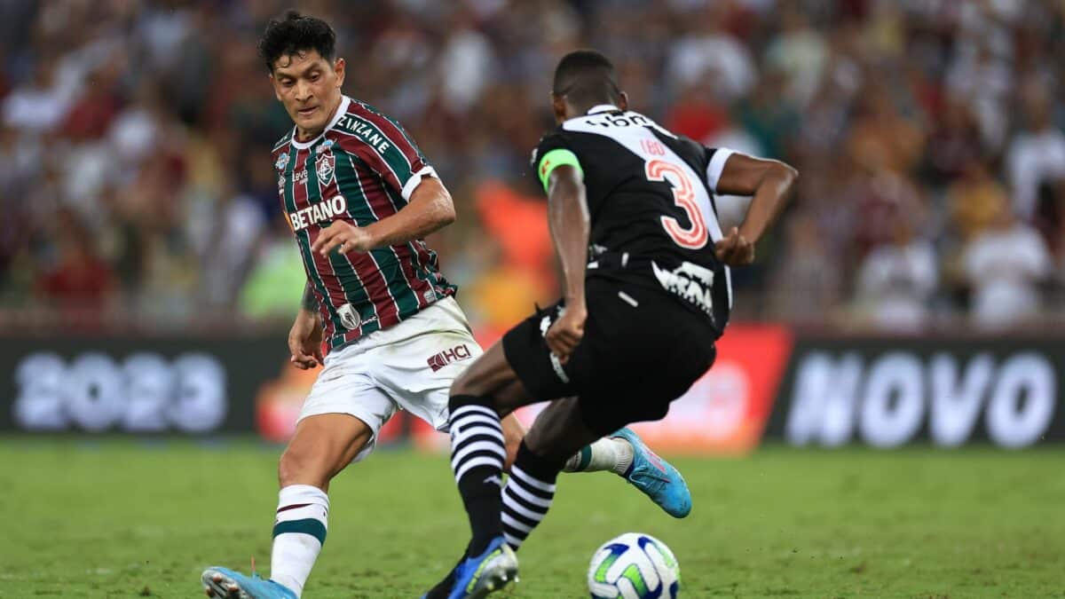 Brasileirão - Coutinho sente desconforto muscular e é baixa confirmada para o Vasco, enquanto Bernal pode estrear pelo Fluminense
