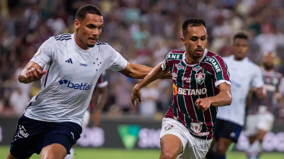 Fluminense e Cruzeiro jogam pela 29ª rodada do Brasileirão.