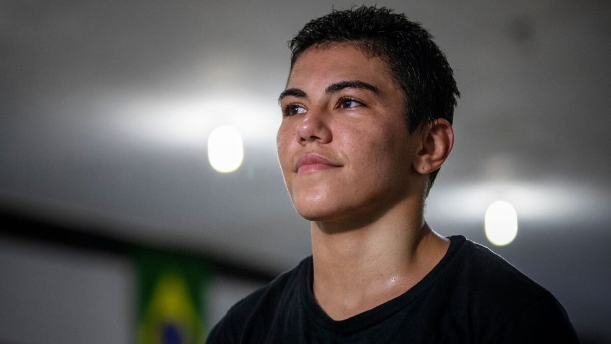 UFC - Jéssica Andrade processa o ex-treinador Gilliard Paraná nos EUA, acusando-o de desviar R$ 11 milhões. Entenda a polêmica.