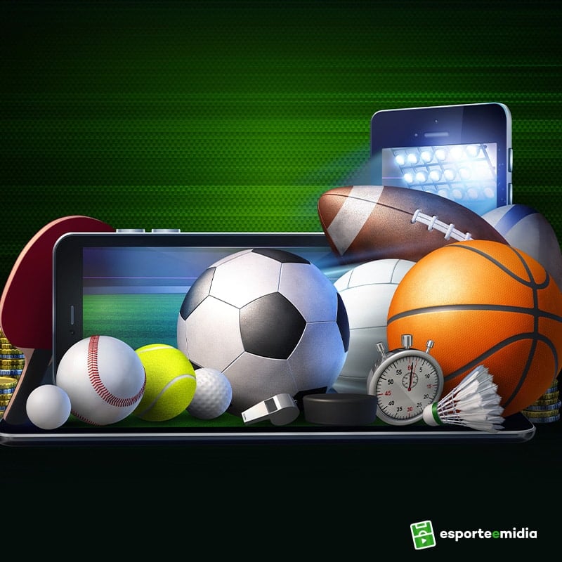 Imagem que destaca diversos esportes como futebol, basquete e tênis, com elementos atraentes ao redor de dispositivos digitais, simbolizando apostas esportivas online, como sistema de apostas heinz