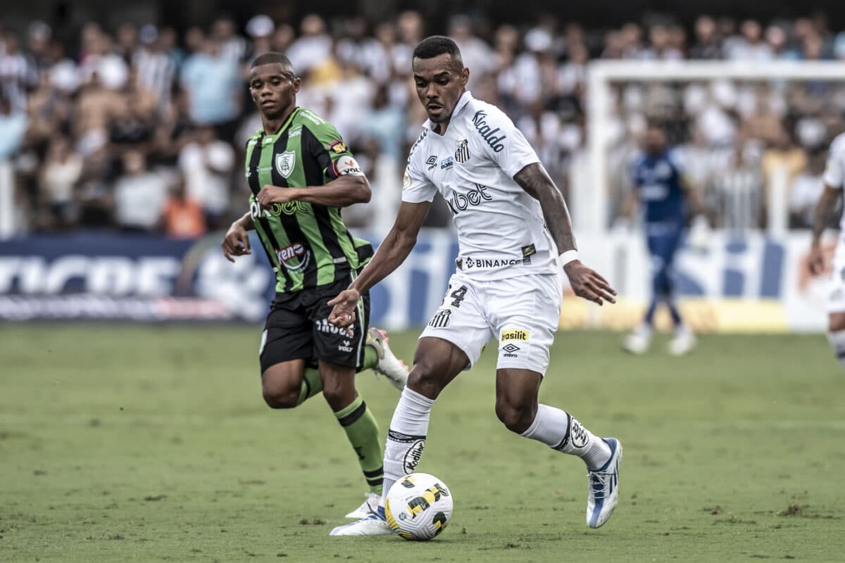 Santos e América-MG jogam por um lugar ao sol na Série B.