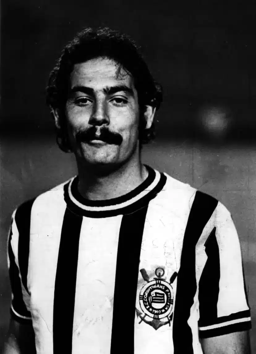 Rivellino.