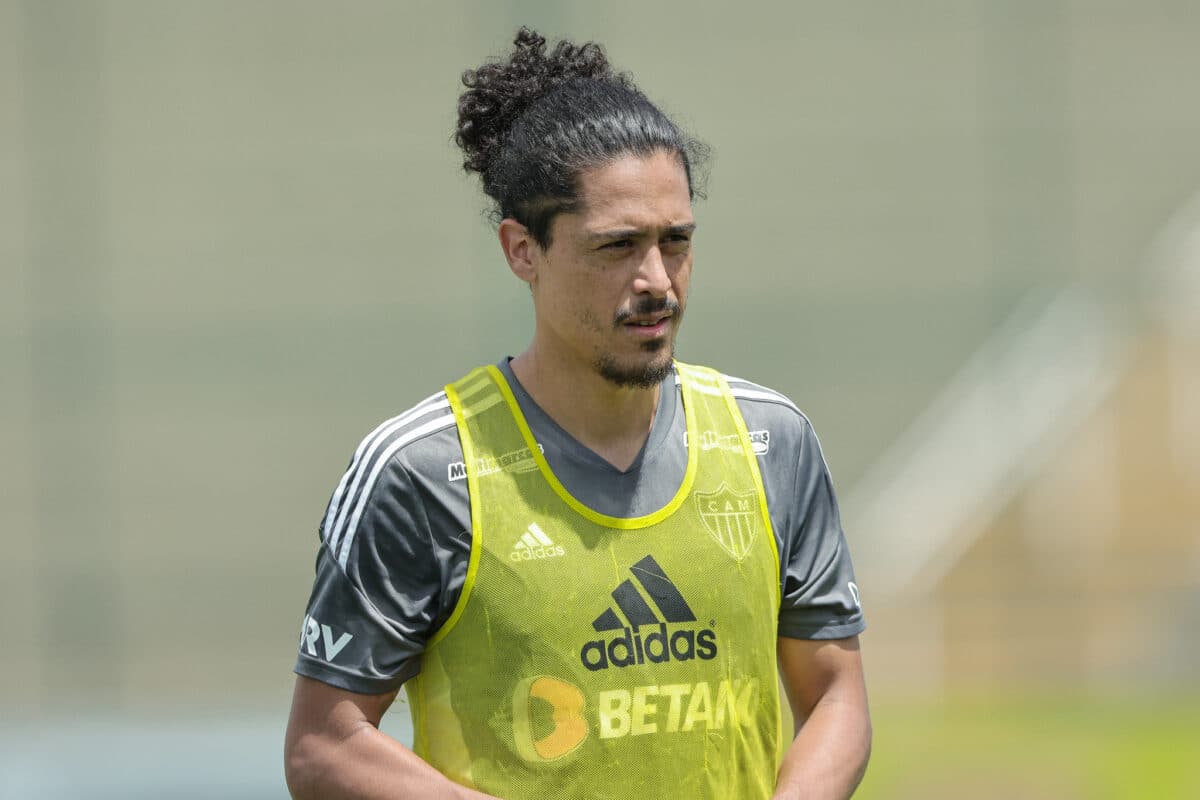Atlético tem 11 desfalques para jogo contra Fortaleza.