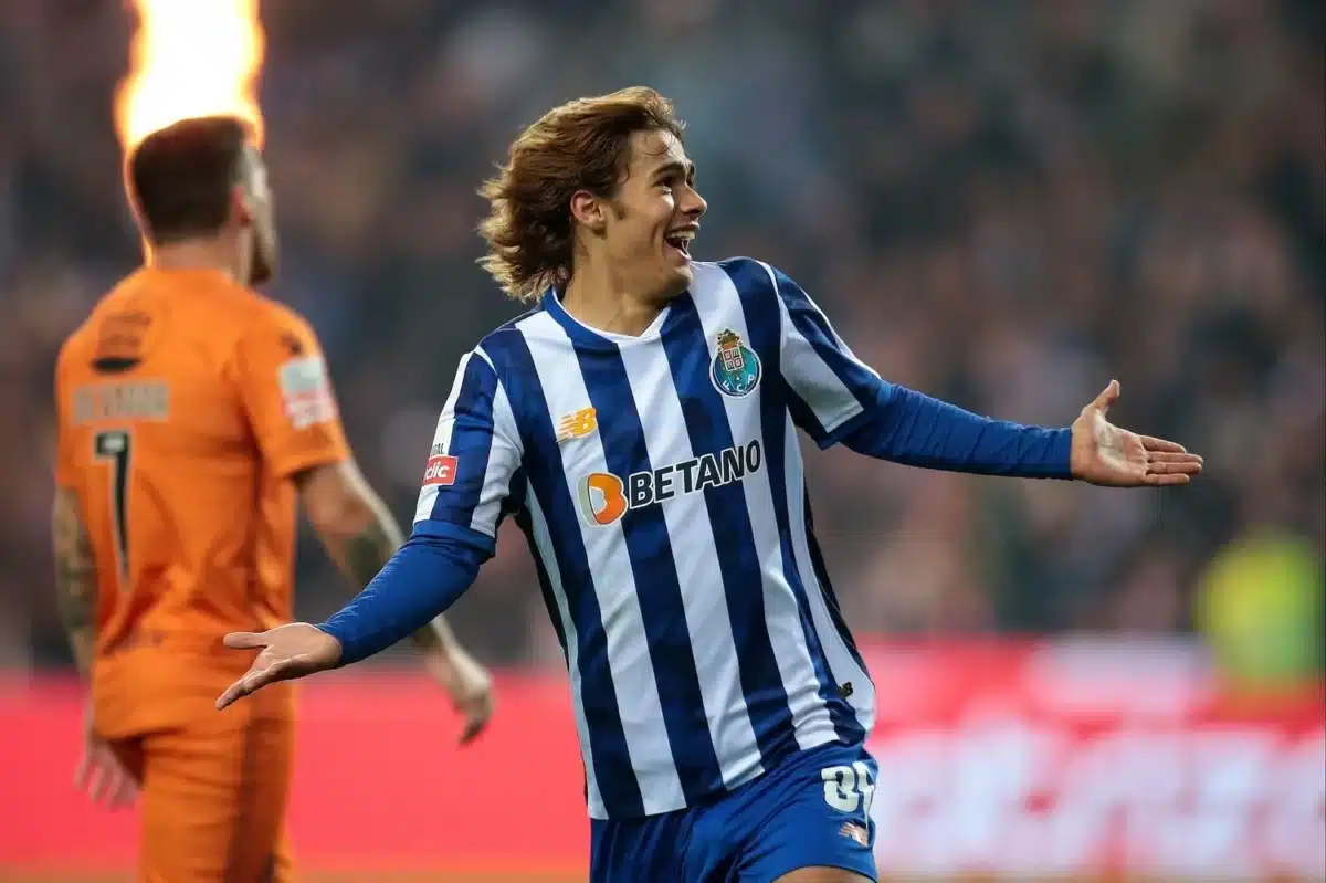 Nacional x Porto: palpites, onde assistir e escalações – Liga Portugal (03/01)